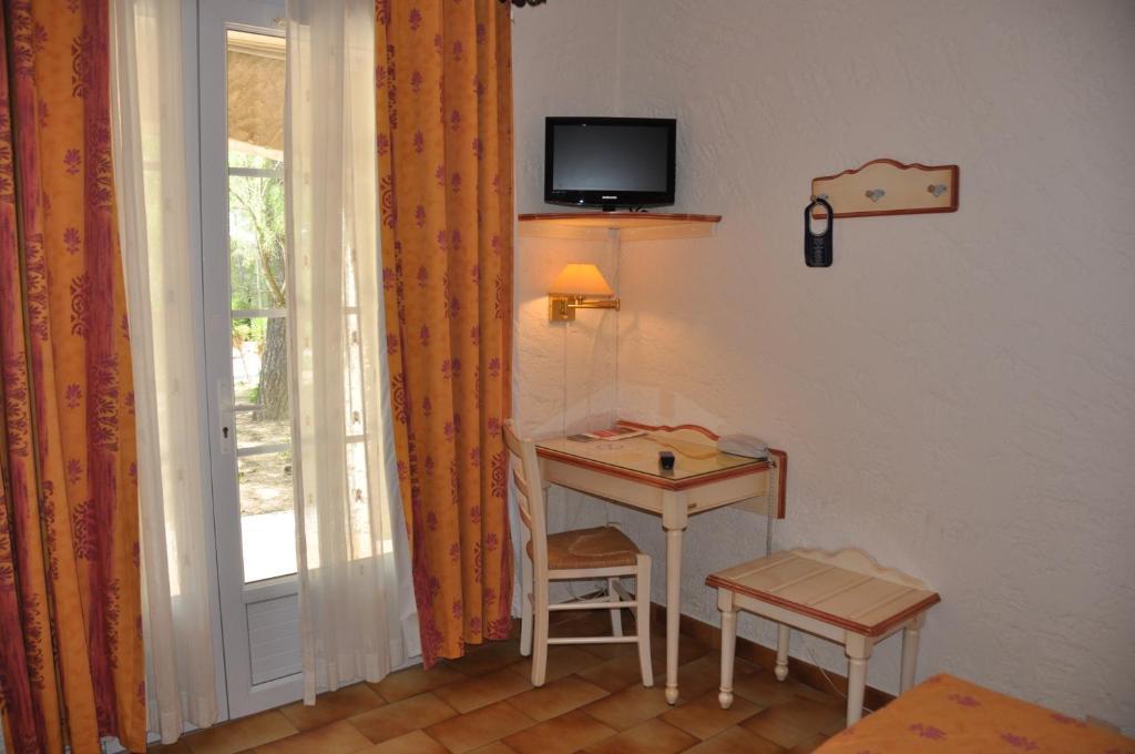 Hotel La Cigaliere Le Beausset Pokoj fotografie